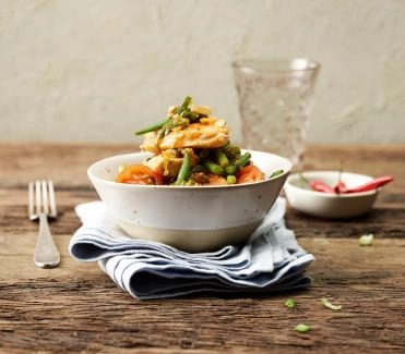 schnelle kueche chicken chilli mit gruenen bohnen und cherrytomaten 010318 1